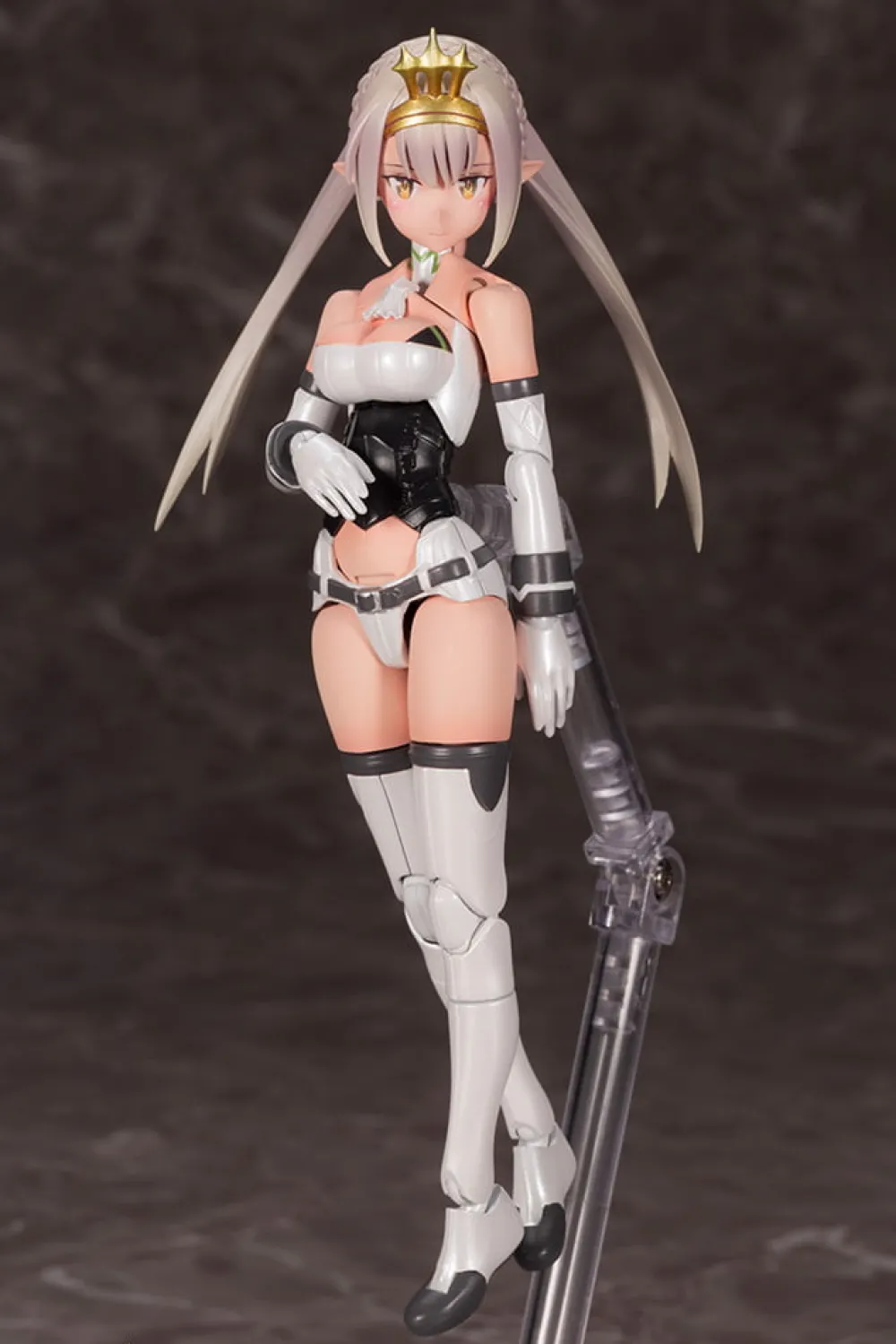 Rise of Gunpla Kotobukiya|Megami Device^MEGAMI DEVICE : TYPE JAEGER EDELWEISS