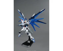 Rise of Gunpla Gundam Seed Destiny|Gundam Seed^MG 1/100 FREEDOM GUNDAM VER 2.0