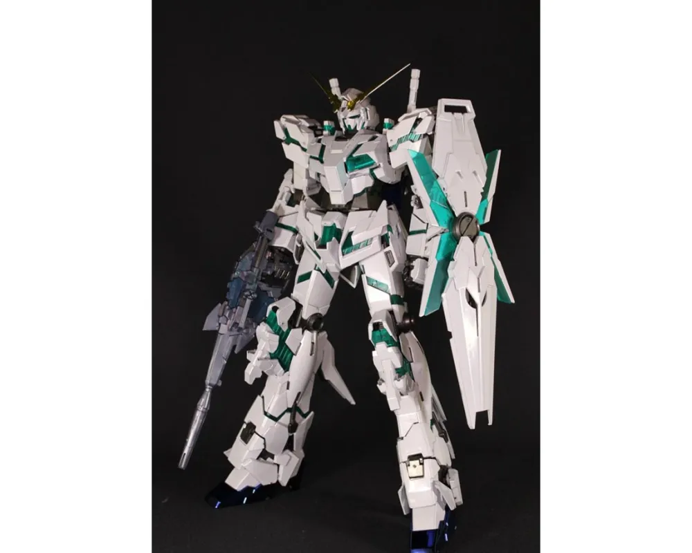 Rise of Gunpla Gundam Unicorn|Master Grade (Mg)^MG 1/100 UNICORN GUNDAM R/G TWIN FRAME TITANIUM FINISH